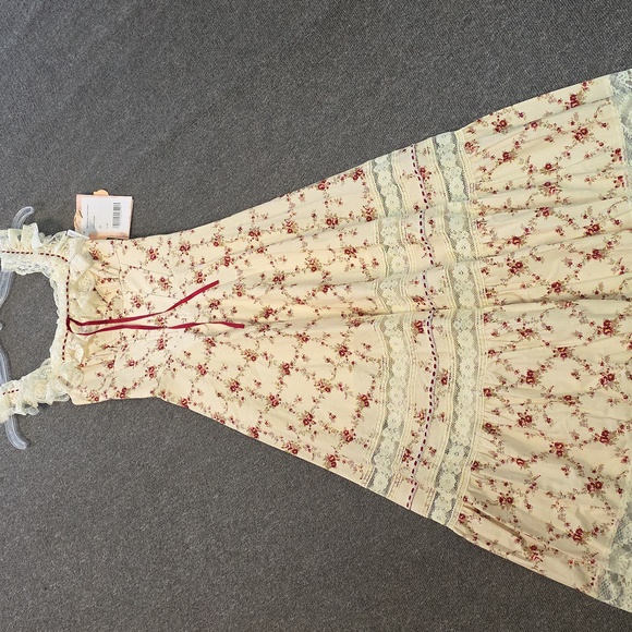 Lacemade Floral Lace Trim Maxi Dress - Picture 1 of 8